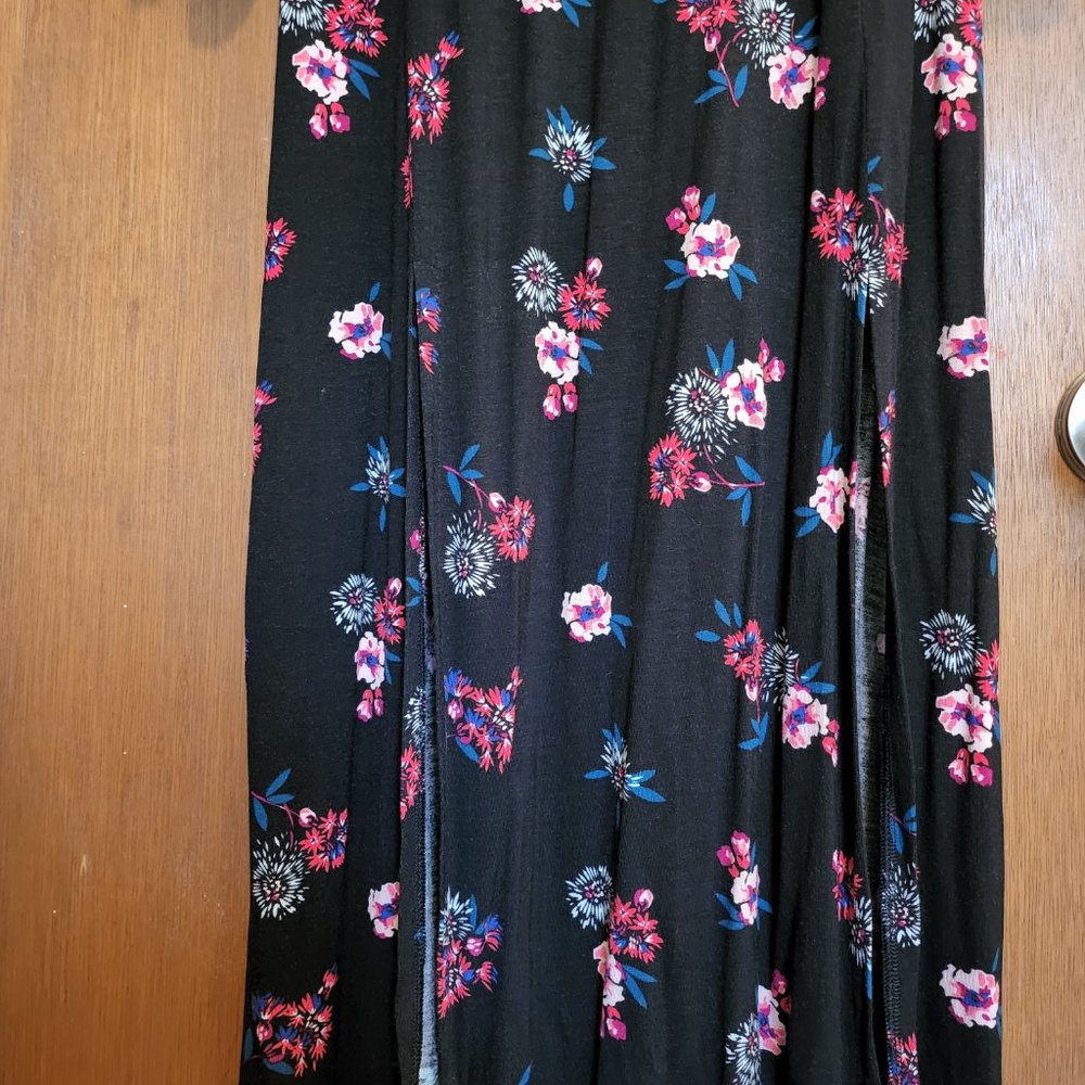 Dress - Picture 3 of 5